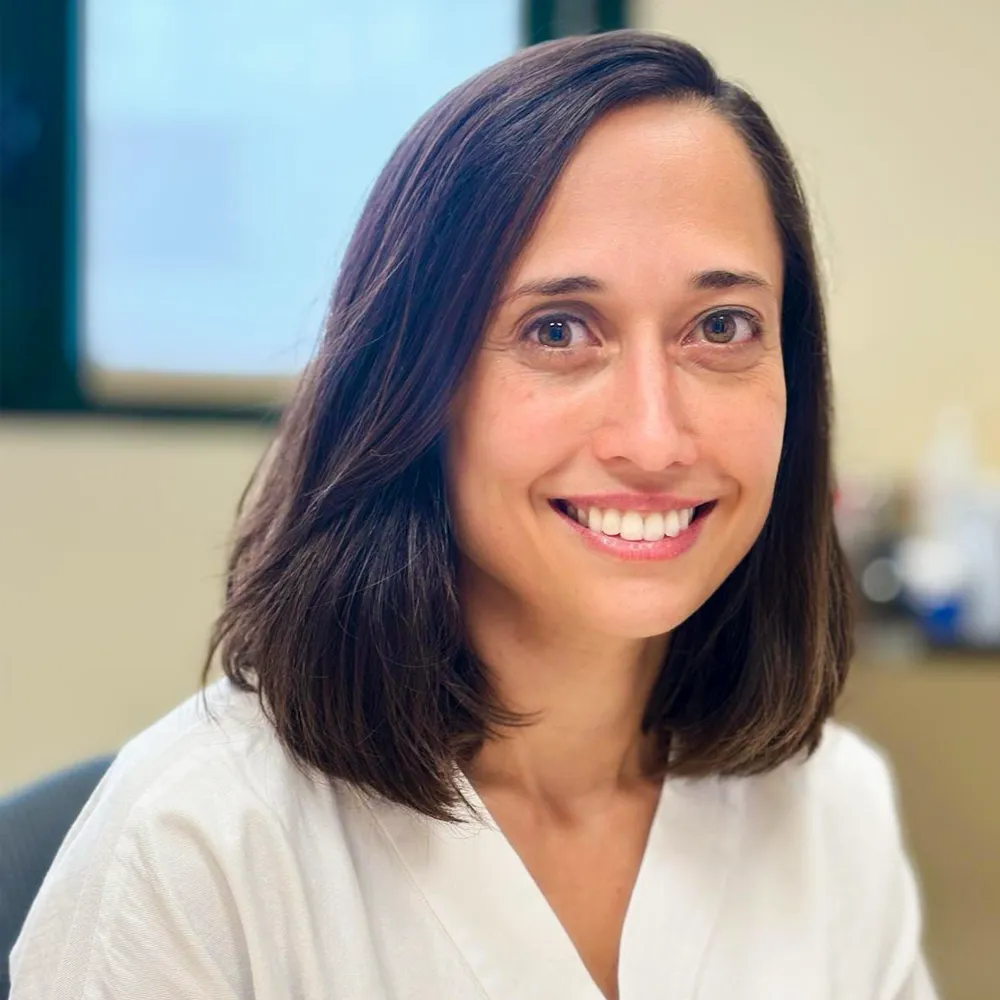 Dott.ssa Marta Priora - Specialista in Reumatologia - Visite Reumatologiche e Capillaroscopie