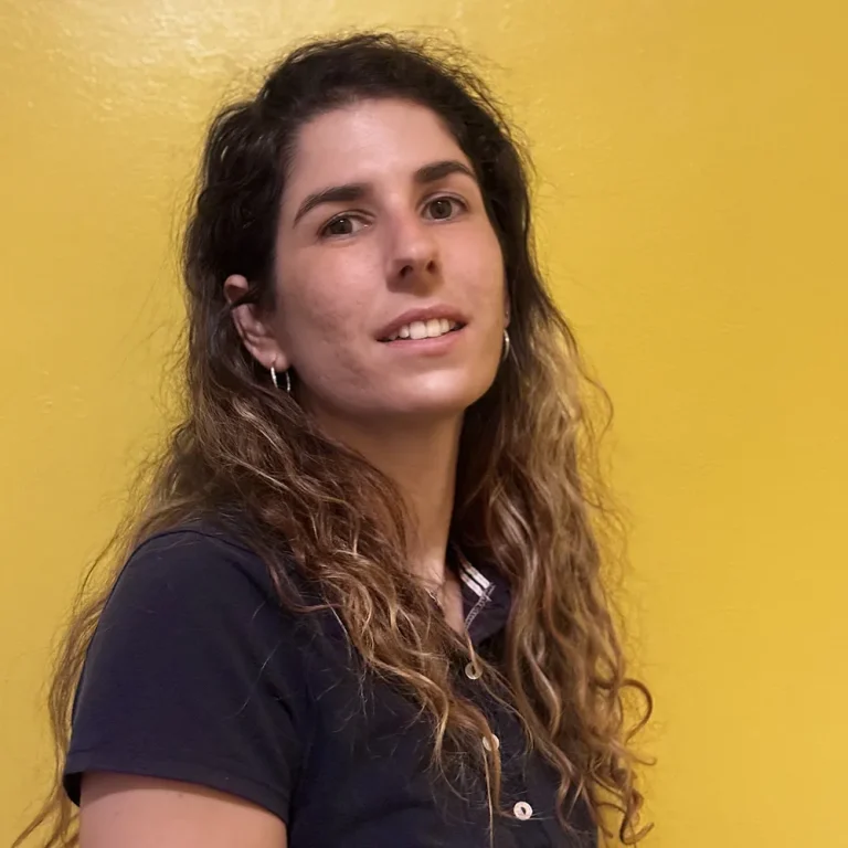 Alice Scalvini - Fisioterapista - Quadrato